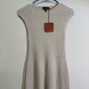 LORO PIANA
Cervatto ribbed-knit cashmere midi dress